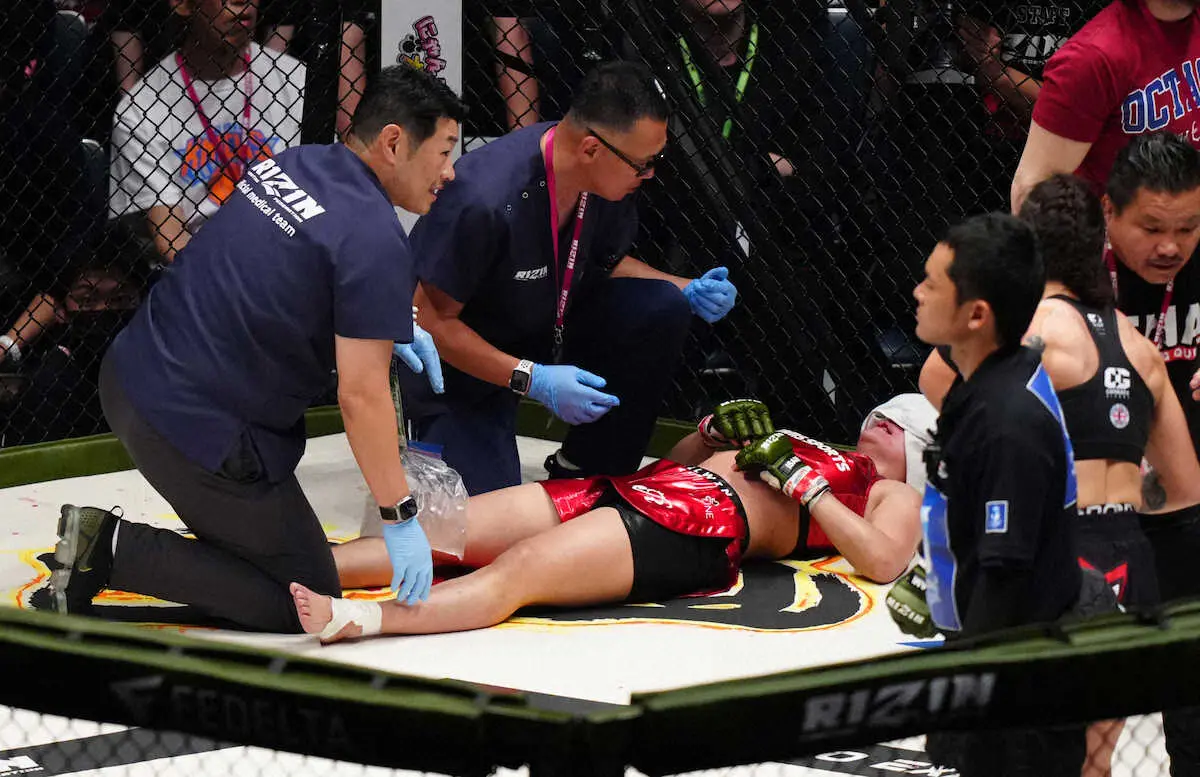 【画像・写真】【RIZIN】強豪ロペス　“壊れる音が聞こえた”RENA撃破の珍しい膝十字を回顧「自信があった」