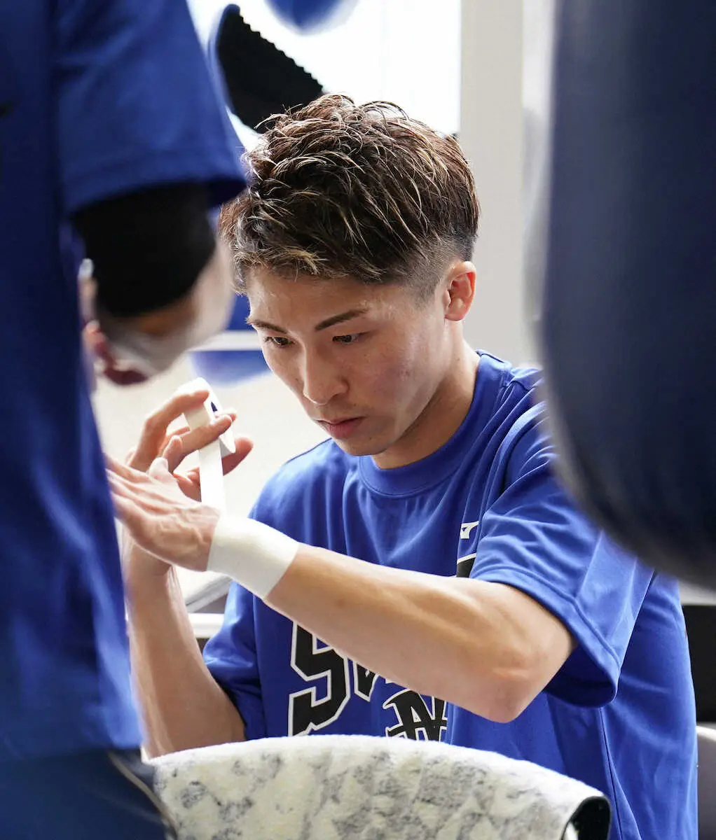 【画像・写真】井上尚弥　フルトンに対抗！？　シャドー30秒で公開終了も「過去イチ気合入っている」