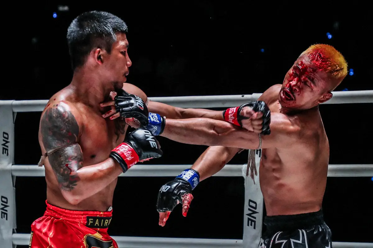 【画像・写真】死闘となったロッタンVSスーパーレック（右）（C）ONE　Championship