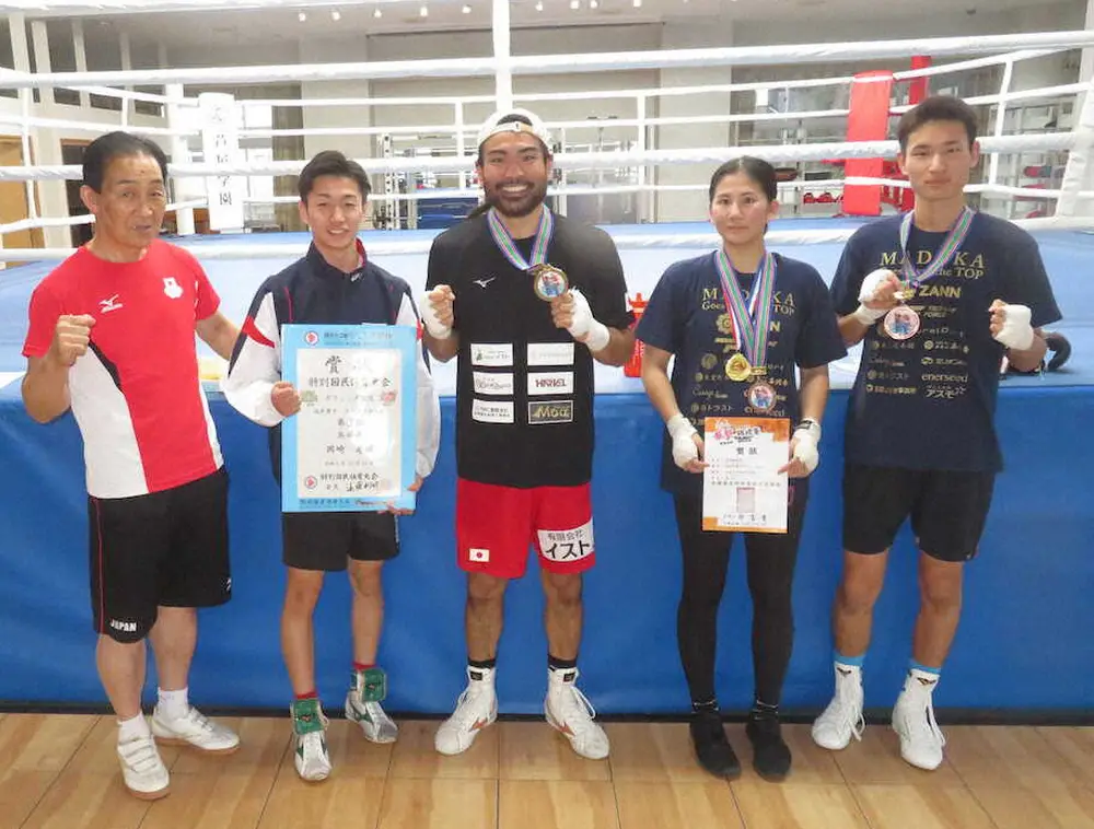 【画像・写真】平仲信裕　芦屋大初のアマボクシング全国制覇会見　進路は連覇？世界選手権？プロ転向？