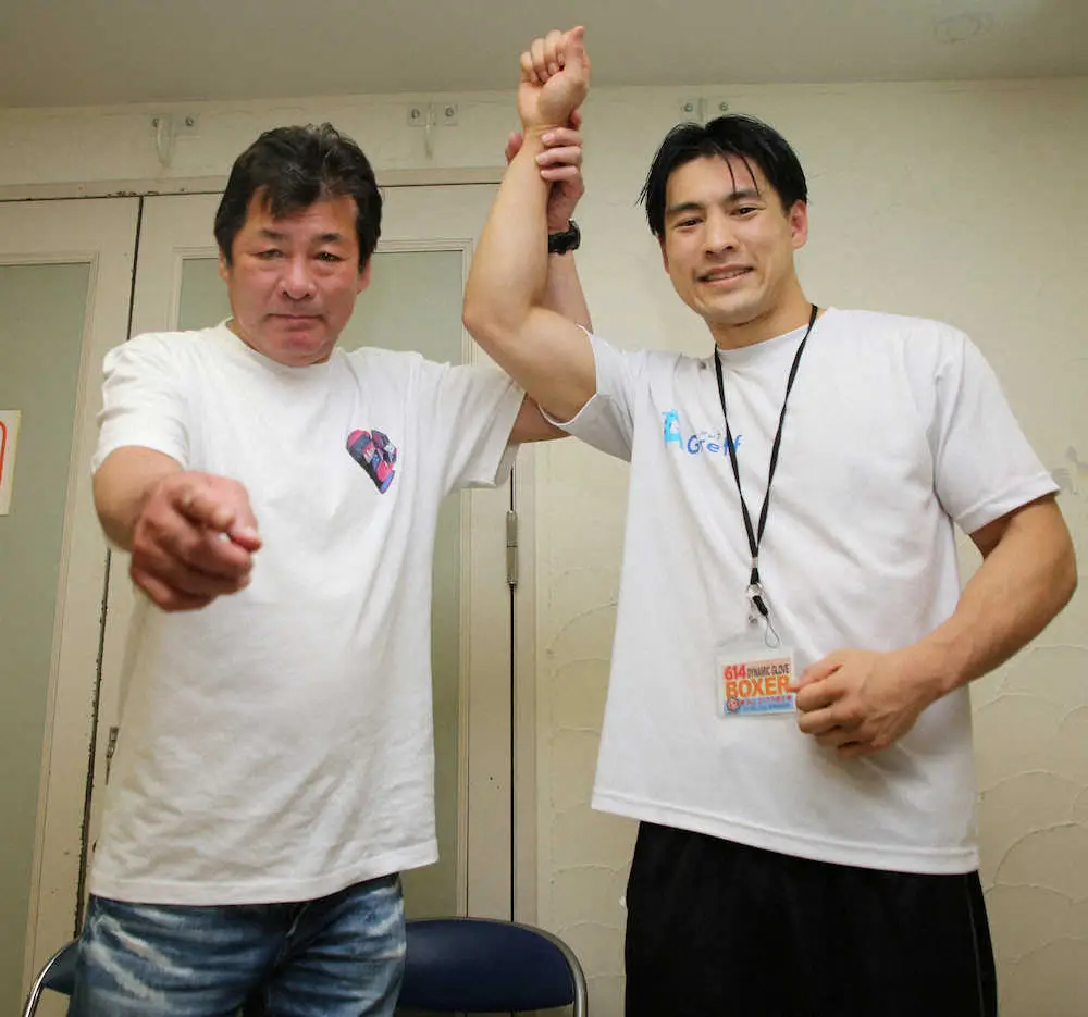 【画像・写真】赤井英和Jr.英五郎　親子2代での全日本新人王制覇ならず　父の前で3回TKO負け…引退の可能性も示唆