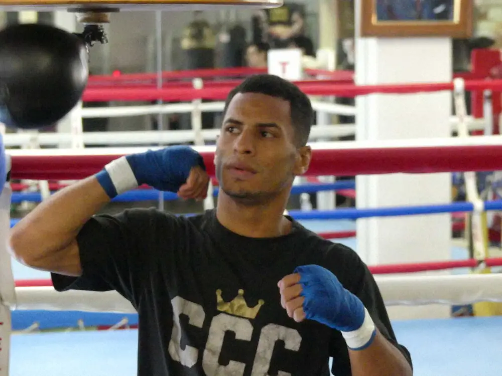 【画像・写真】【ボクシング】寺地拳四朗に挑戦“日本人キラー”カニサレスが公開練習「全てを出して…」23日に決戦