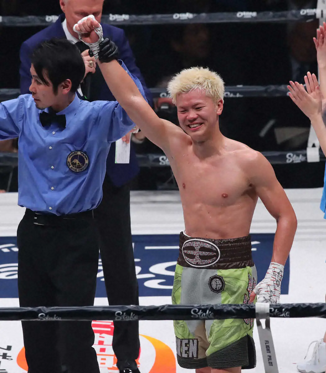 【画像・写真】那須川天心3連勝！初TKO勝利で“最激戦区”バンタム級での世界獲り宣言「皆さん待っててください」