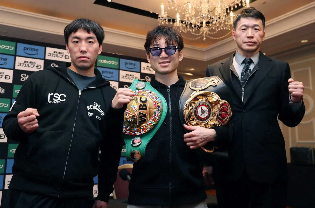 【画像・写真】拳四朗　6月にも王座統一目指す　一夜明け会見　顔は赤く腫れあがり