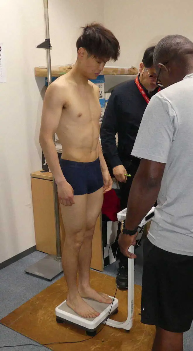 【画像・写真】体重超過の堤駿斗　当日計量は制限内でパス　「ボクサーとしてしっかり戦いたい」モレノ戦は成立