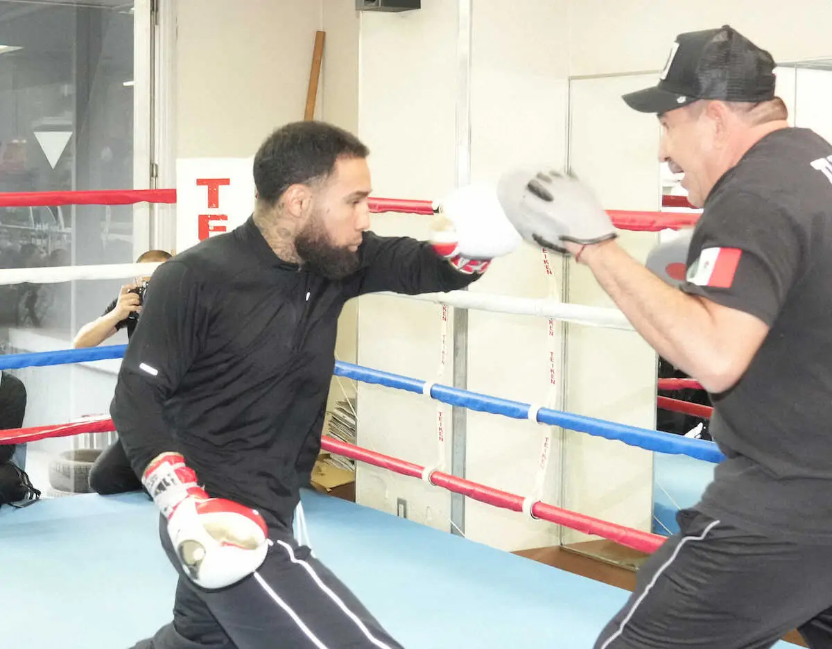 【画像・写真】5・6尚弥戦へ　ネリ挑発止まらず「弱点いくつかある」　父・真吾トレーナーは冷静「誰でも言う（笑い）」