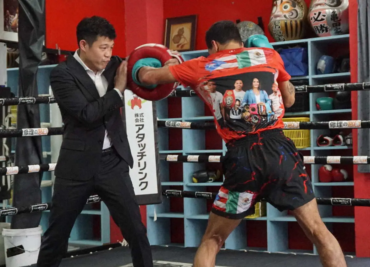 【画像・写真】西田凌佑の挑戦を受けるIBF王者ロドリゲスは余裕を漂わせ「12回までに終わる」