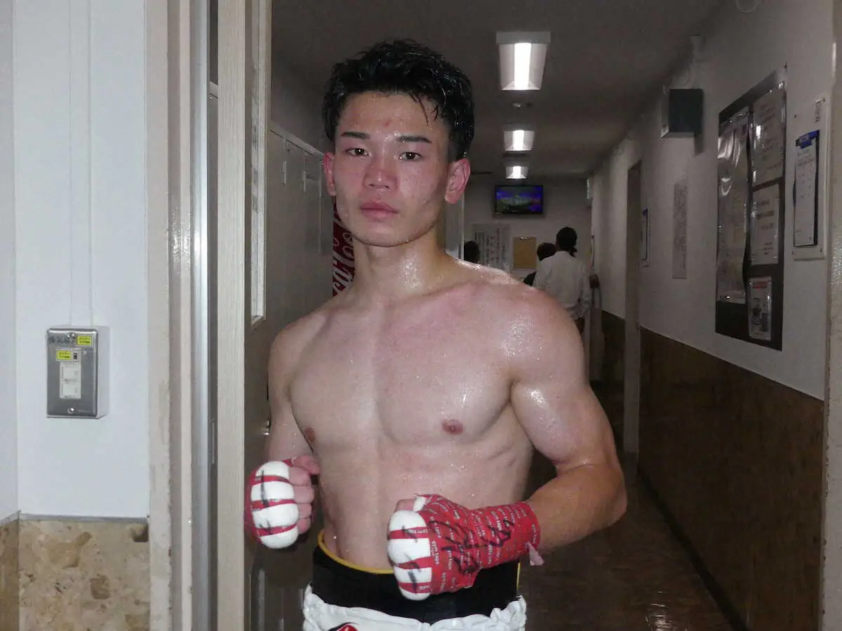 【画像・写真】【ボクシング】「浪速の激闘王」田中将吾　ダウン喫するも逆転判定勝ち　大橋会長大絶賛「MVP」