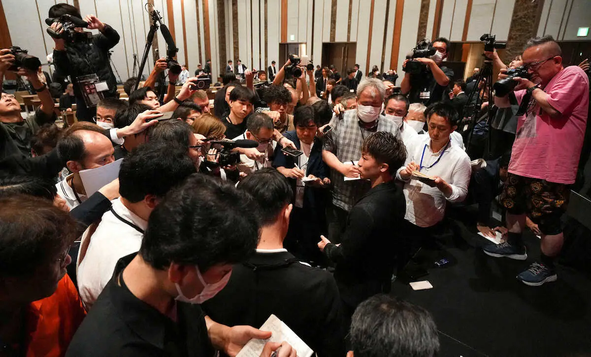 【画像・写真】尚弥　ドヘニー戦後はグッドマン？アフマダリエフ？”相手不在”も当面はSバンタム級で「全力でこなす」