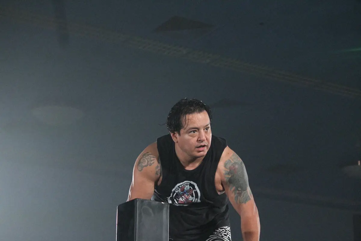 【画像・写真】香港史上初の敗者髪切り＆マスク剥ぎの金網マッチ開催！サイコ・クラウン＆ジェイソン・リーら出場で大熱狂