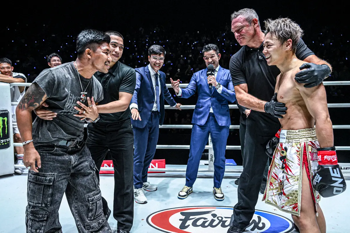 【画像・写真】【ONE】武尊　復帰戦で逆転KO勝利！試合後にロッタンと危険なフェースオフ　ドリームマッチ実現へ