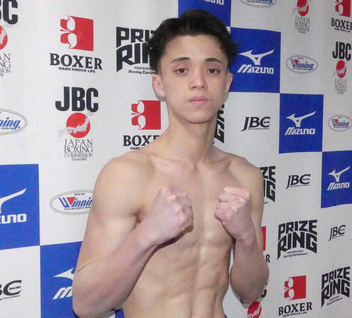 【画像・写真】“輪島功一の孫”磯谷広太が9日にプロボクサーデビュー　兄・大心は初タイトル戦も「弟の試合の方が緊張」