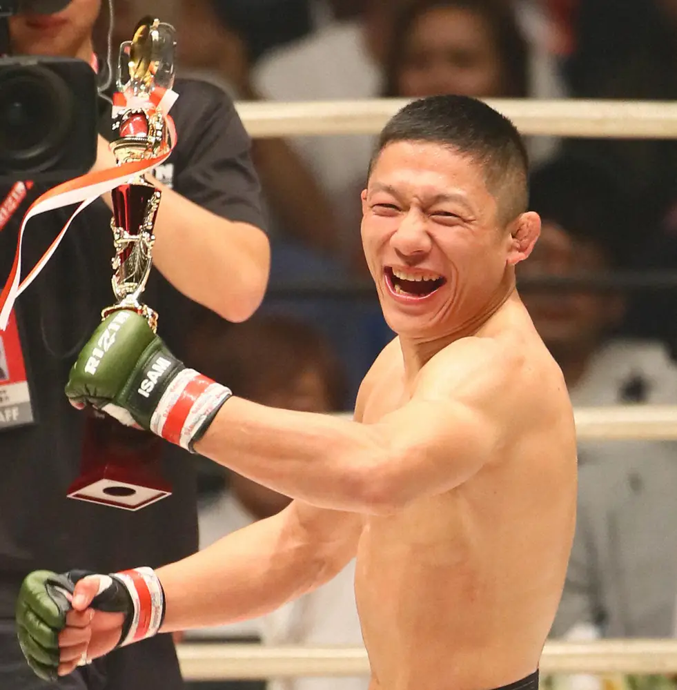 【画像・写真】【RIZIN】フライ級王者・堀口恭司　判定で初防衛！「しょっぱい試合してしまってすいません」