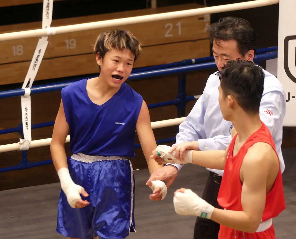 【画像・写真】3回TKO負けしたゆたぼん（左）