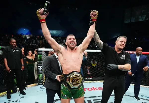 【画像・写真】【UFC312】激戦必至のミドル級タイトルマッチ　再びデュ・プレシとストリックランドが対戦