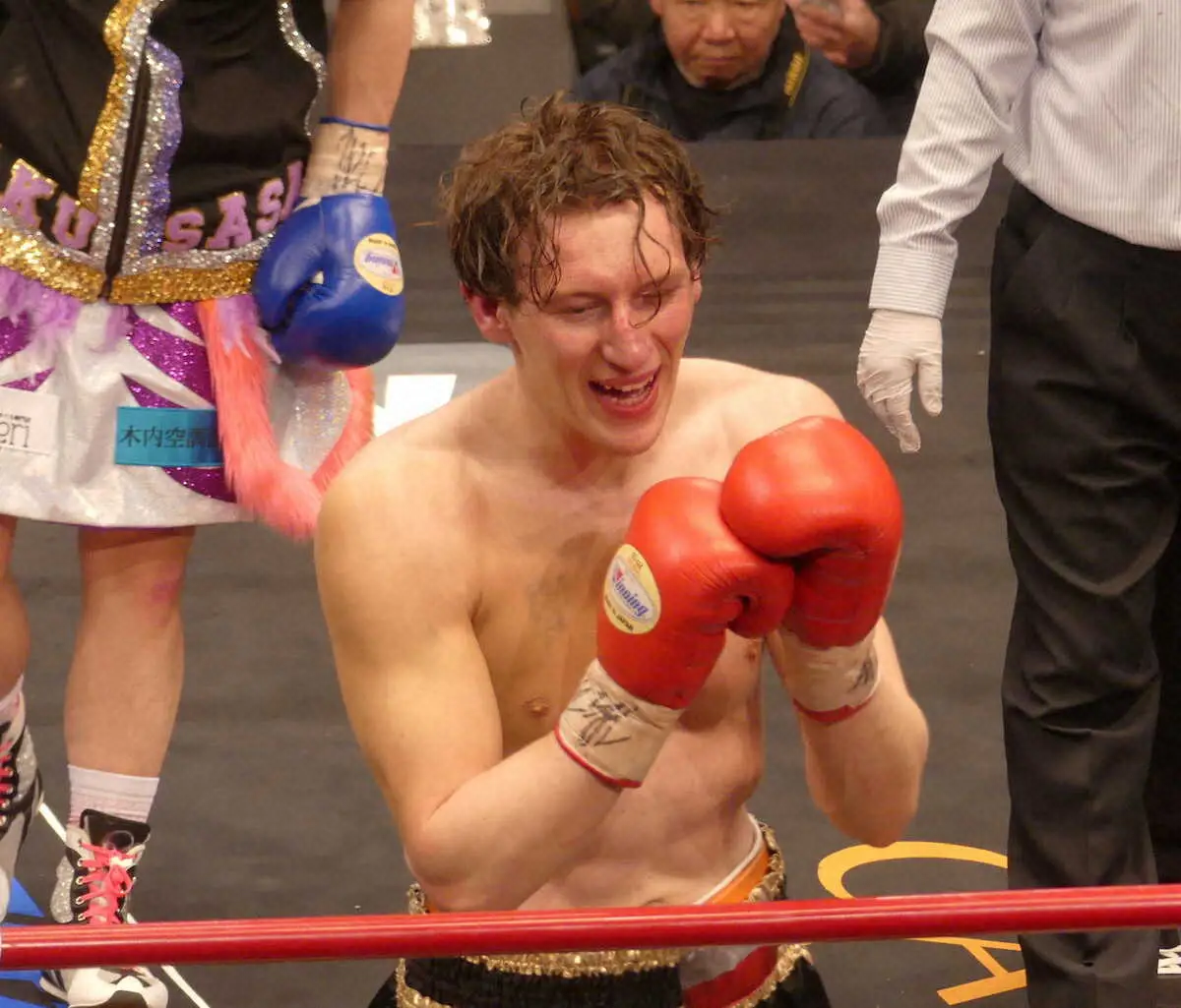 【画像・写真】元BD戦士がボクシングデビュー戦で4回TKO負け　残り1秒で無念レフェリーストップ　新人王で雪辱誓う