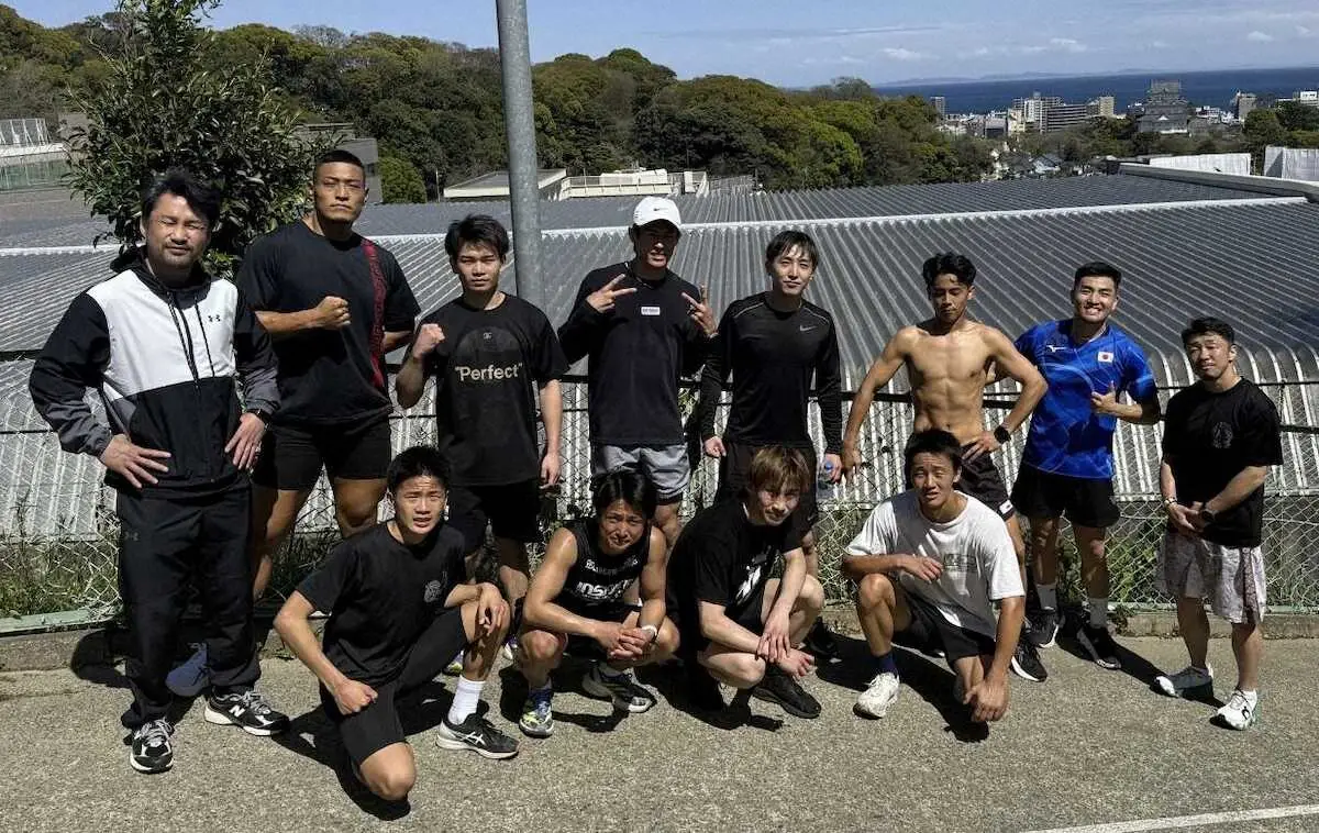 【画像・写真】武居由樹＆力石政法が5・28のダブル世界戦へ小田原合宿スタート　大橋ジム勢で体力強化