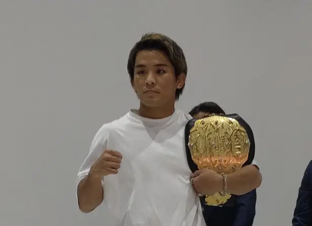 【画像・写真】K―1ライト級王者・与座優貴がベルト返上　K－1との契約満了も発表