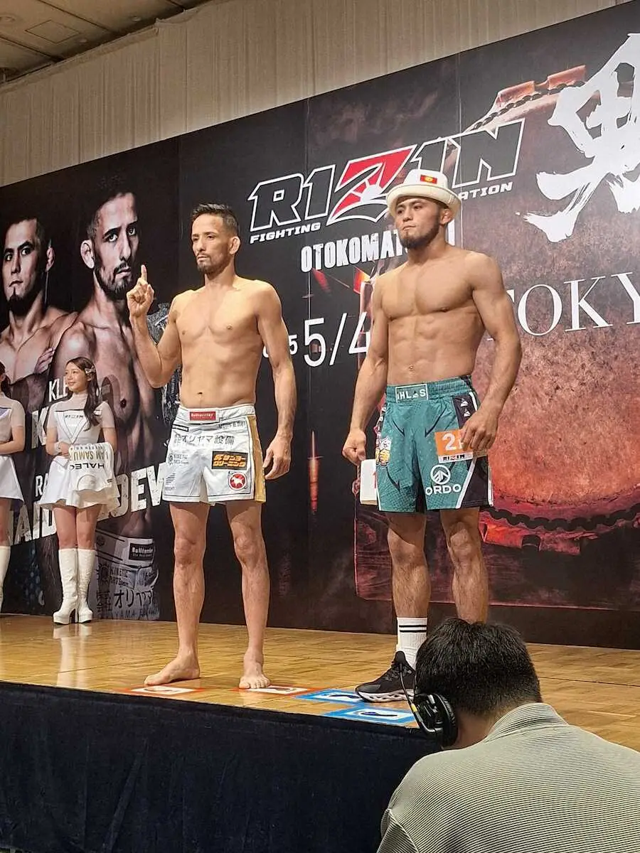 【画像・写真】【RIZIN】シェイドラエフ　王者クレベルに衝撃62秒殺！1RKO勝利で無敗のフェザー級新王者誕生