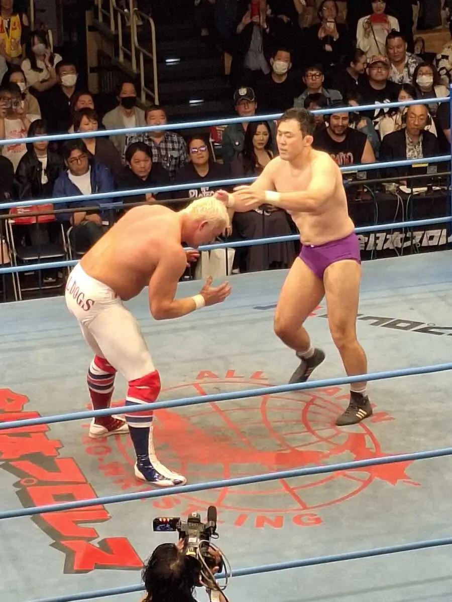 【画像・写真】【全日本チャンピオン・カーニバル】A組は鈴木秀樹　デイビーボーイスミスJr下し首位通過