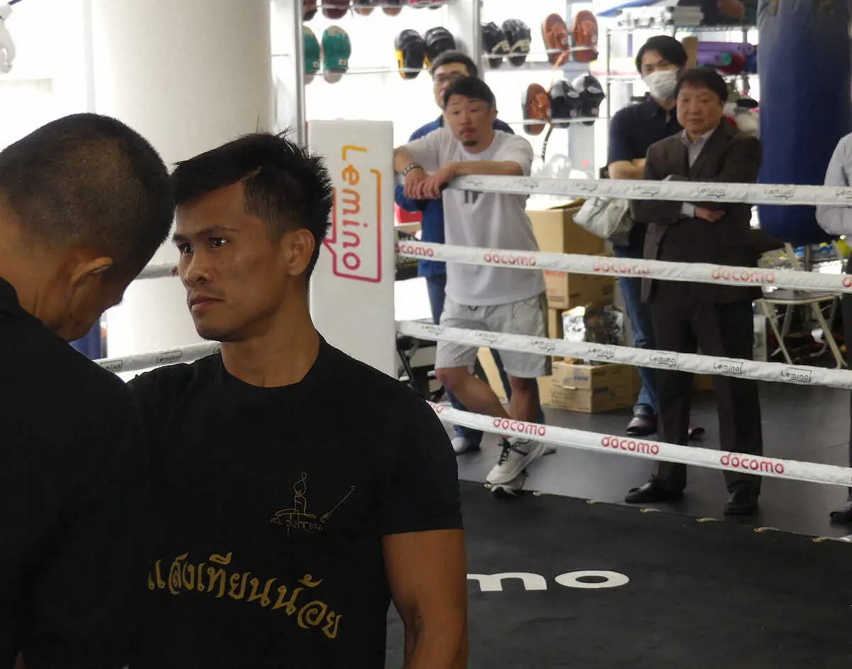 【画像・写真】「武居はガードが良くない」ユッタポン指摘　キック出身対決「蹴りありなら？」大橋会長ド直球質問に…