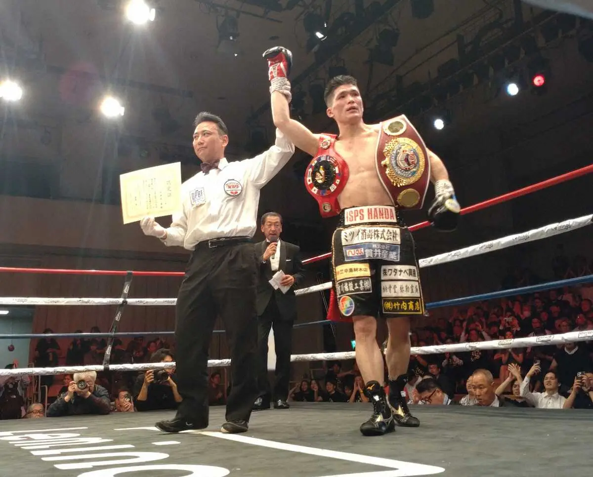 【画像・写真】【ボクシング】宇津木秀が5回TKOで統一王座の初防衛！　OPBF＆WBO―APライト級タイトルマッチ