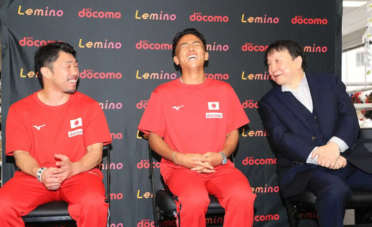 【画像・写真】秒殺KO劇でV2成功　武居由樹の一夜明け会見に尚弥が乱入　「次は誰と戦いたい？」に「て、、天心？」