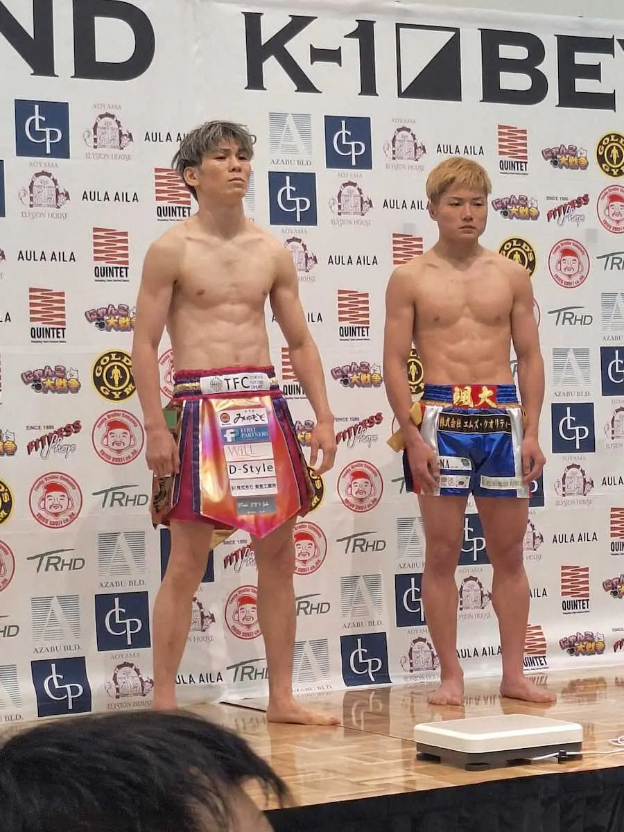 【画像・写真】反乱軍レオナが対戦相手の計量オーバーに激怒！宮田Pに「ポンコツ連れてきて」とかみつく