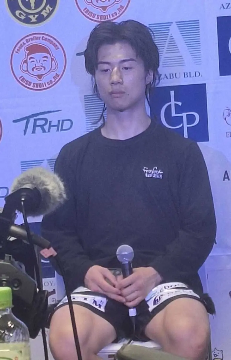 【画像・写真】絶対王者・金子晃大　初回にまさかのダウン、連勝も12でストップ　池田幸司に判定負け