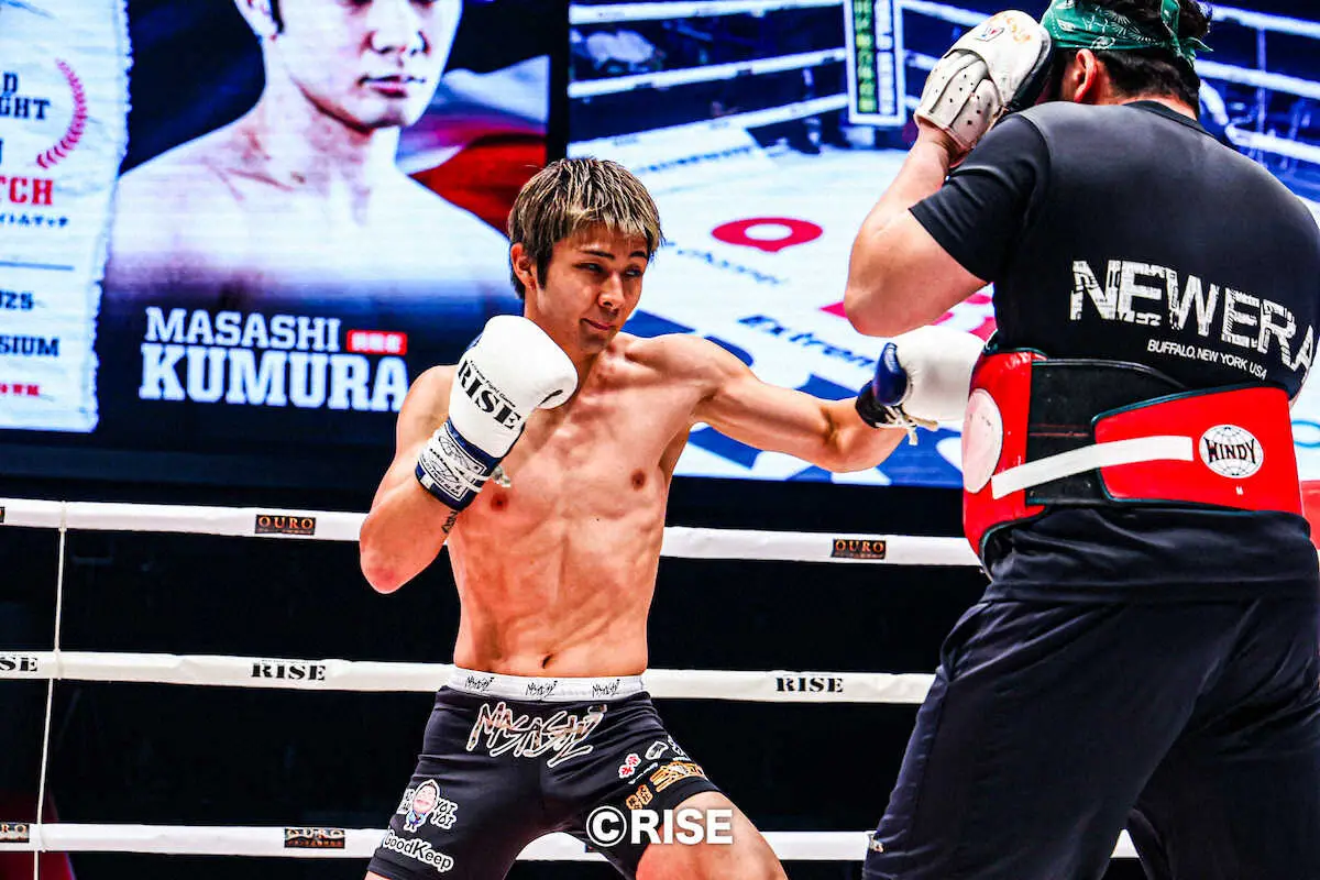 【画像・写真】【RISE】初参戦の玖村将史がリングで公開練習　初戦の世界戦「玖村の強さを見せて勝つ」