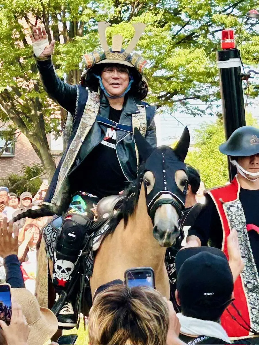 【画像・写真】清瀬市で大仁田が電流爆破 市民と「ファイヤー！」