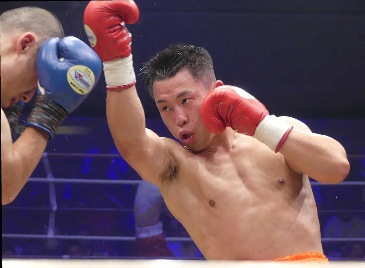 【画像・写真】アマ12冠・荒本一成　ミドル級初戦に大差判定勝ちでプロ3連勝も笑顔なし　「根本から考え直さなあかん」