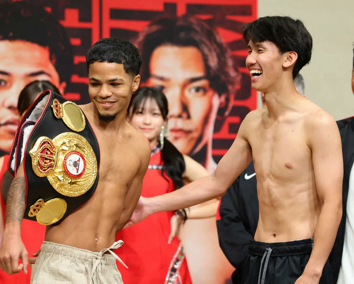 【画像・写真】プロ10戦目で世界初挑戦の高見亨介　にじり寄る王者に思わず…計量後の“ご褒美”はいちご牛乳