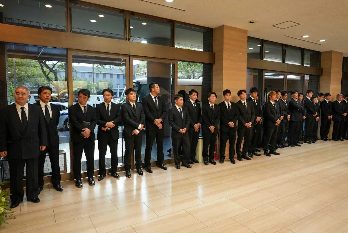 【画像・写真】2日の試合で救急搬送され開頭手術　9日に死去した浦川大将さん通夜に約400人が参列