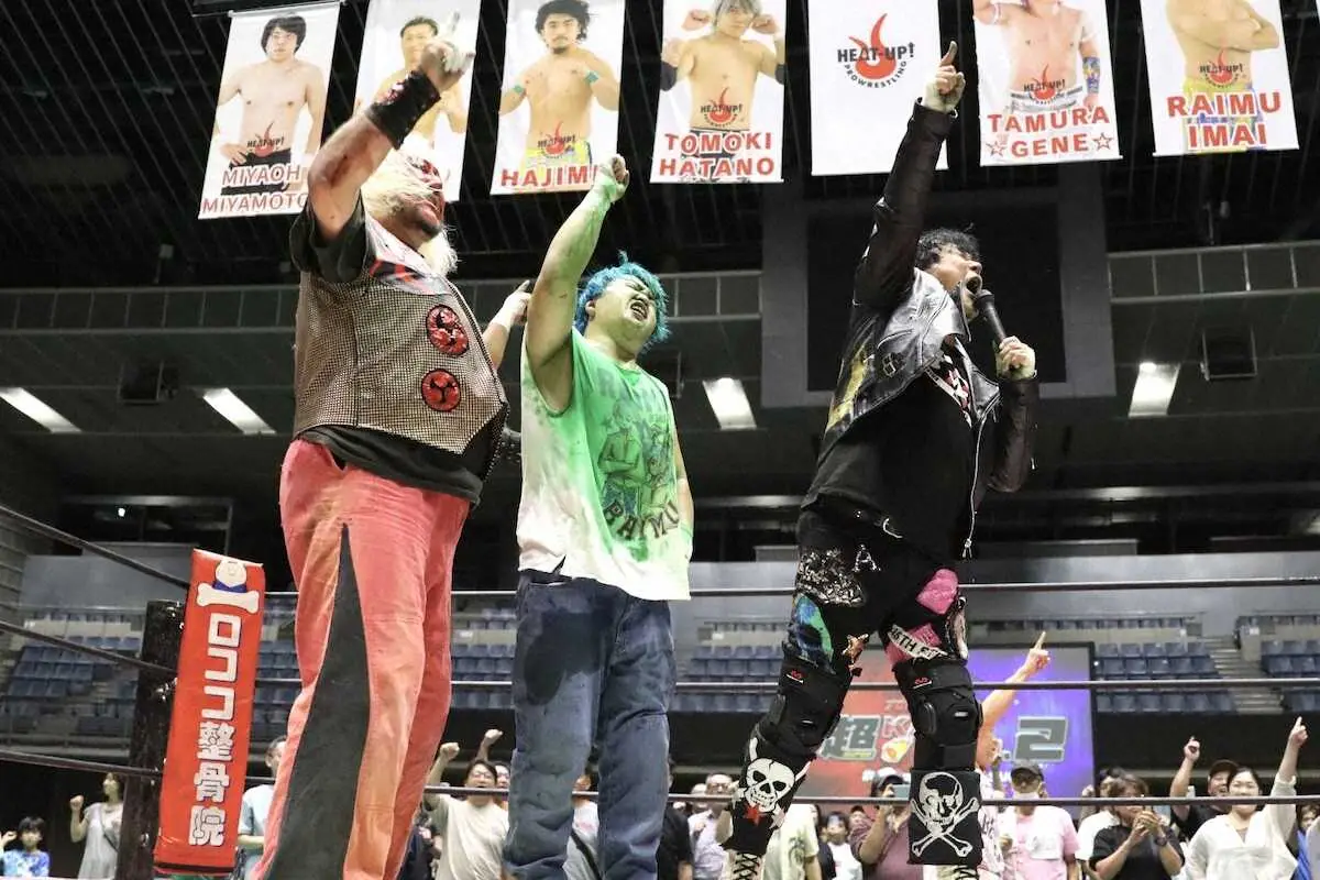 【画像・写真】今井絵理子議員の息子・今井礼夢にハードコアの洗礼！大仁田厚と激突「みんなに認められるレスラーに」