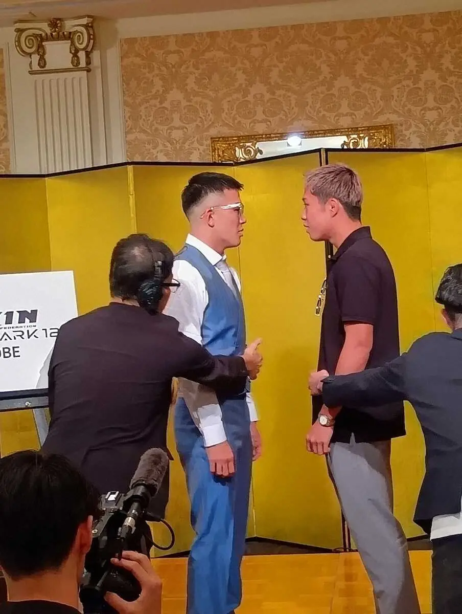 【画像・写真】【RIZIN】萩原と秋元が舌戦 萩原「伸びた鼻をへし折るす」秋元「未来さんへの踏み台にならない」