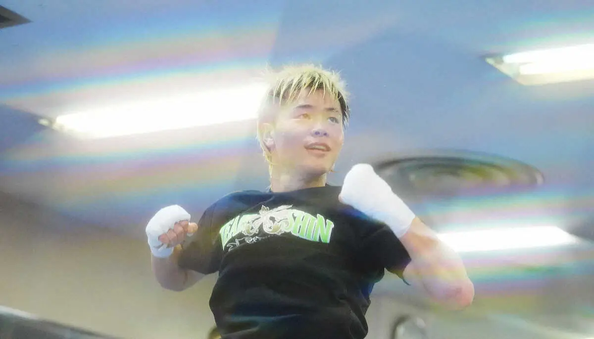 【画像・写真】天心「別に隠すこともない」拓真陣営前で堂々公開スパー　世界王者には天津・木村風に「なると思います」