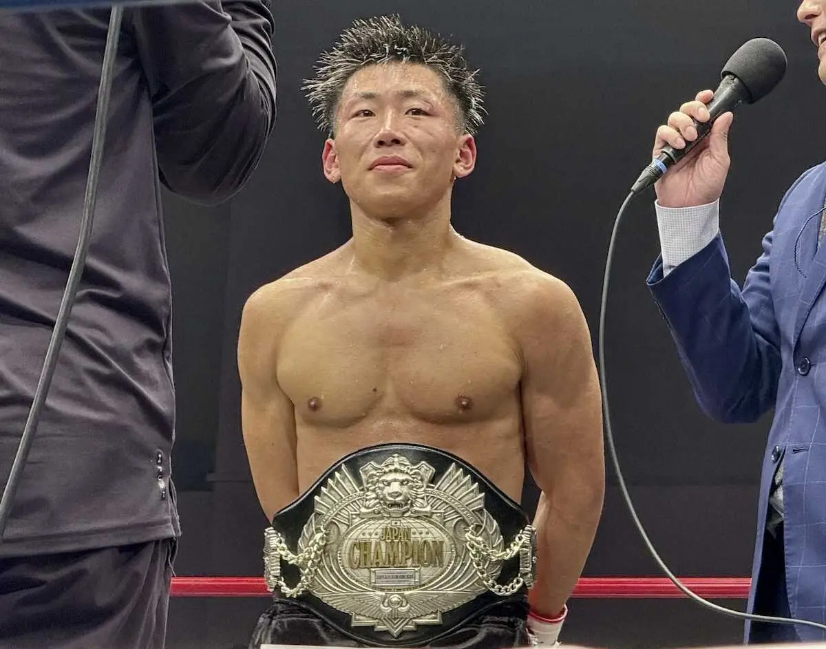 【画像・写真】日本Sフェザー級王者・奈良井翼が日本ユース王者・梶野翔太を4回KOでV3　左フック一撃で逆転勝ち