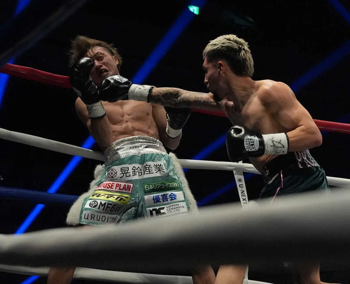 【画像・写真】世界王者オラスクアガに珍事！マウスピースを忘れるアクシデント…会場どよめき　セコンドが控え室へ