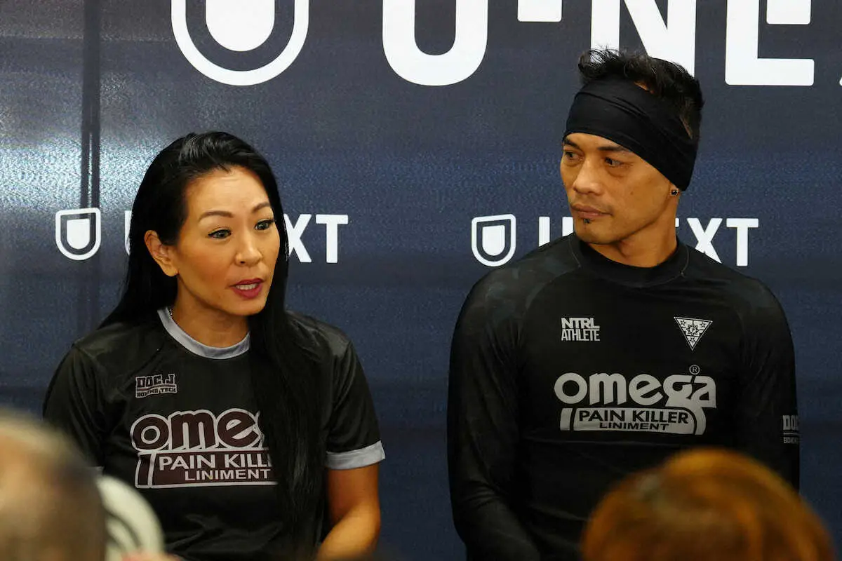 【画像・写真】世界5階級制覇のレジェンドが判定負け　マネジャーの夫人が不満漏らす「自分たちの方が当たっていた」