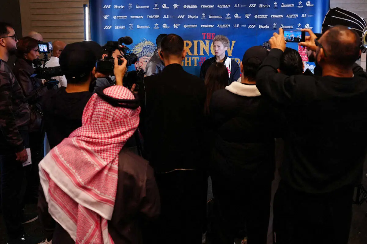 【画像・写真】井上尚弥がサウジで取材対応　27日は「キャリアを加速させる大事な一戦」「KOを期待してほしい」