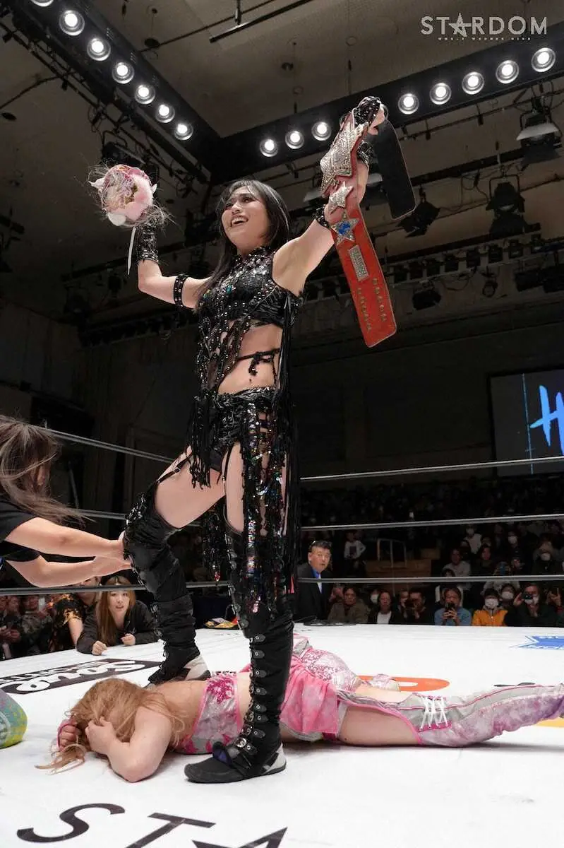 上谷沙弥 神楽酒造 ひむかのくろうま 限定スペシャルボトル スターダム 4・27横浜アリーナ】上谷沙弥、中野たむ 限定ボトル数量限定販売！舞華