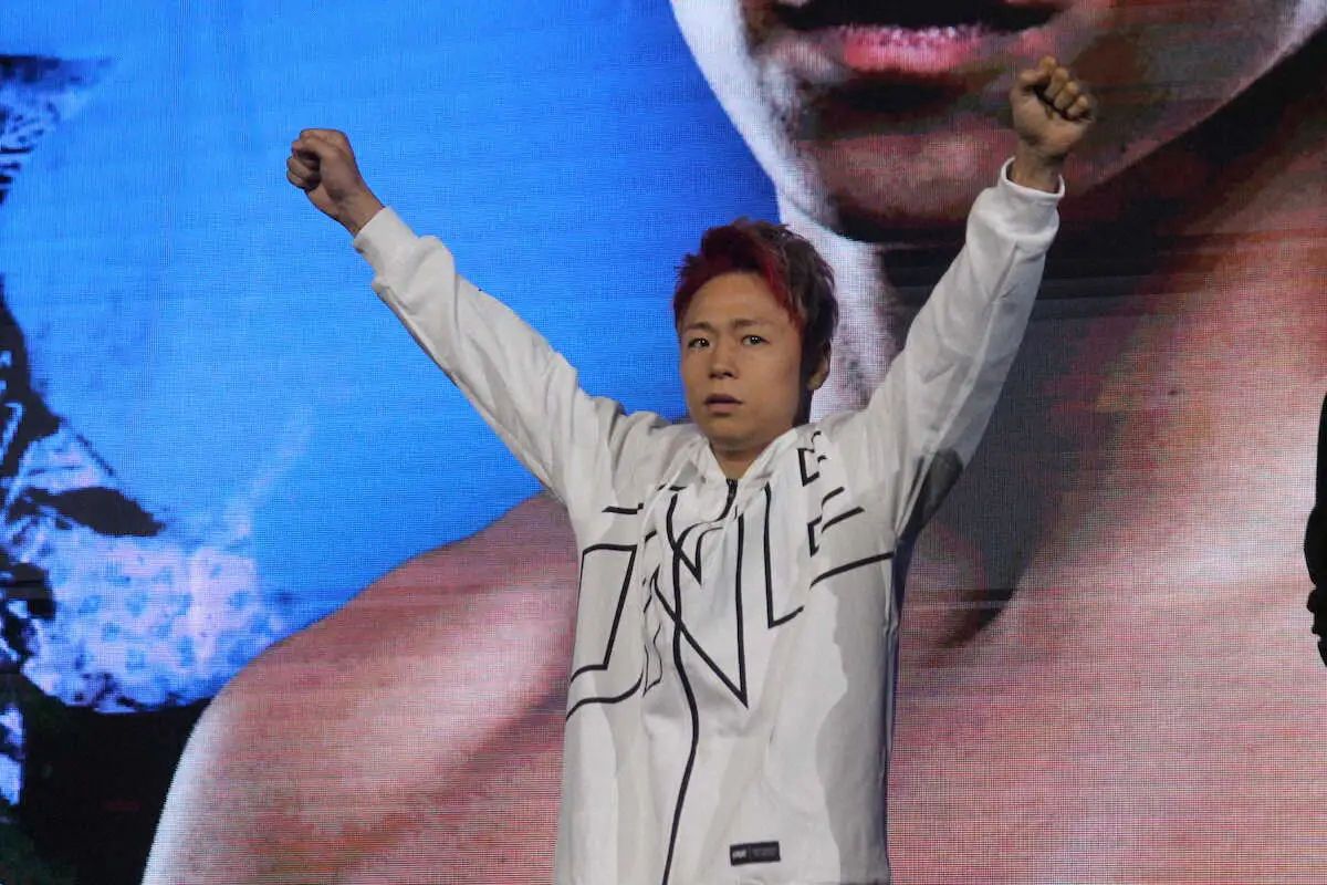 【画像・写真】【ONE】武尊　引退試合で“原点回帰”ヘアー！前髪を赤く染めてセレモニー登場　ファンから大声援