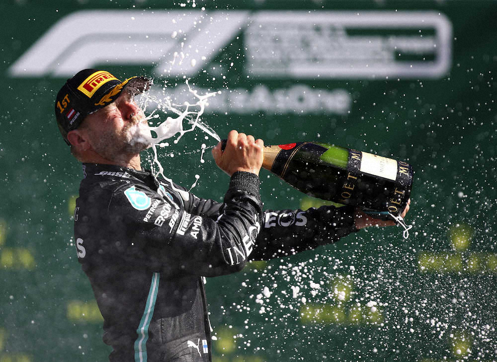 F1開幕オーストリアGPで通算8勝目を飾ったメルセデスのバルテリ・ボッタス（AP）