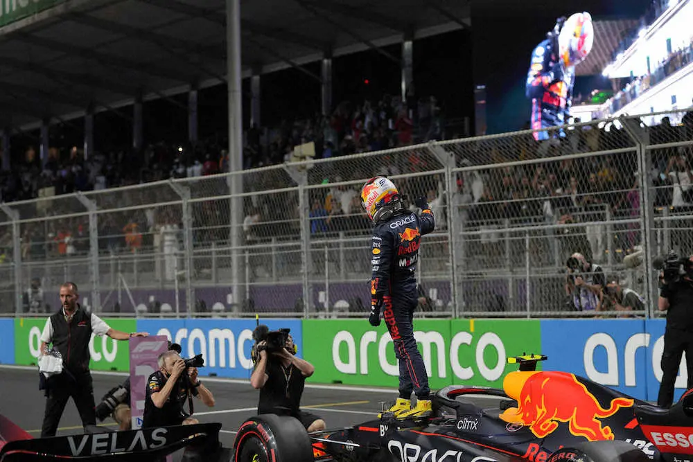 【画像・写真】ペレス初のPP　ハミルトン衝撃のQ1敗退　角田はコースに出られず　F1第2戦予選