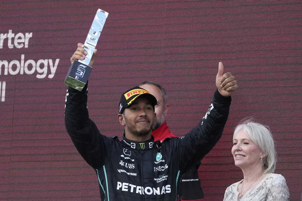 【画像・写真】2戦連続で3位表彰台を獲得したメルセデスのハミルトン（英国）