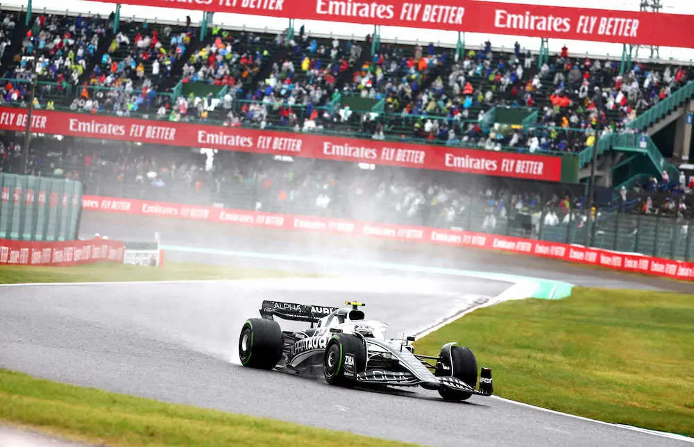 【画像・写真】角田が初めてF1マシンで鈴鹿を走行「グッと来るものあった」「アドレナリンはいつも以上に出た」