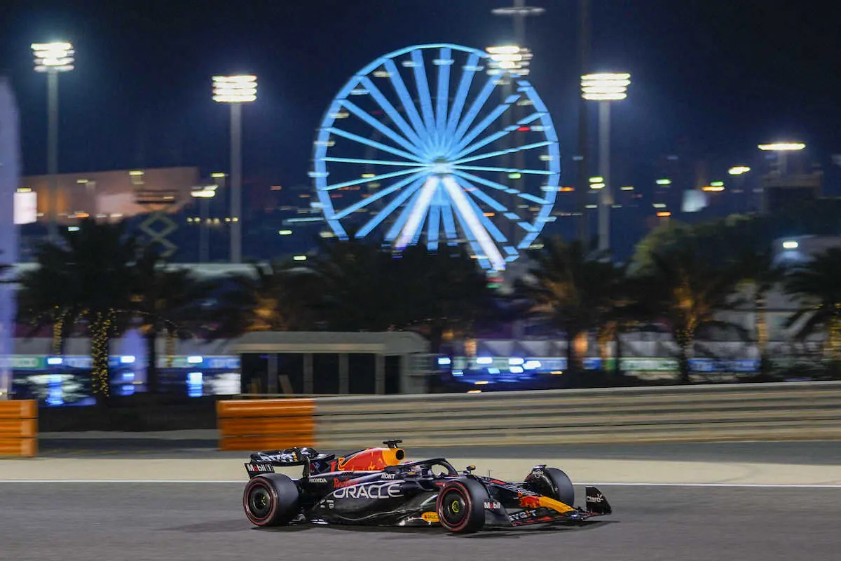 【画像・写真】＜F1バーレーンGP＞FP2で2番手タイムを記録したフェルスタッペン（レッドブル）