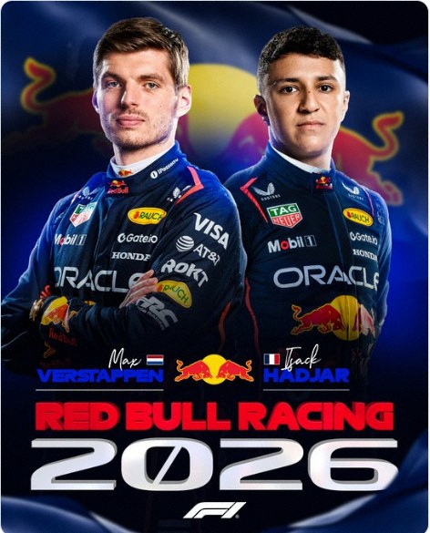 来季レッドブルドライバーのフェルスタッペン（左）とハジャー（F1公式X＝@F1＝より）