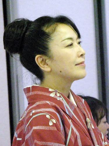 【画像・写真】五大路子座長が愛の大切さ問う舞台